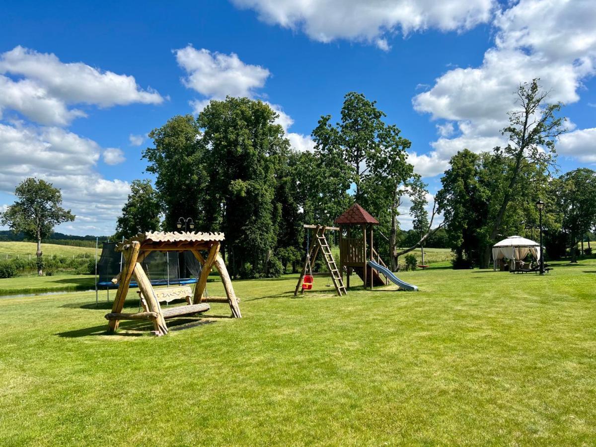 Pakevio Dvaras - Pakevis Manor Kelme Bagian luar foto
